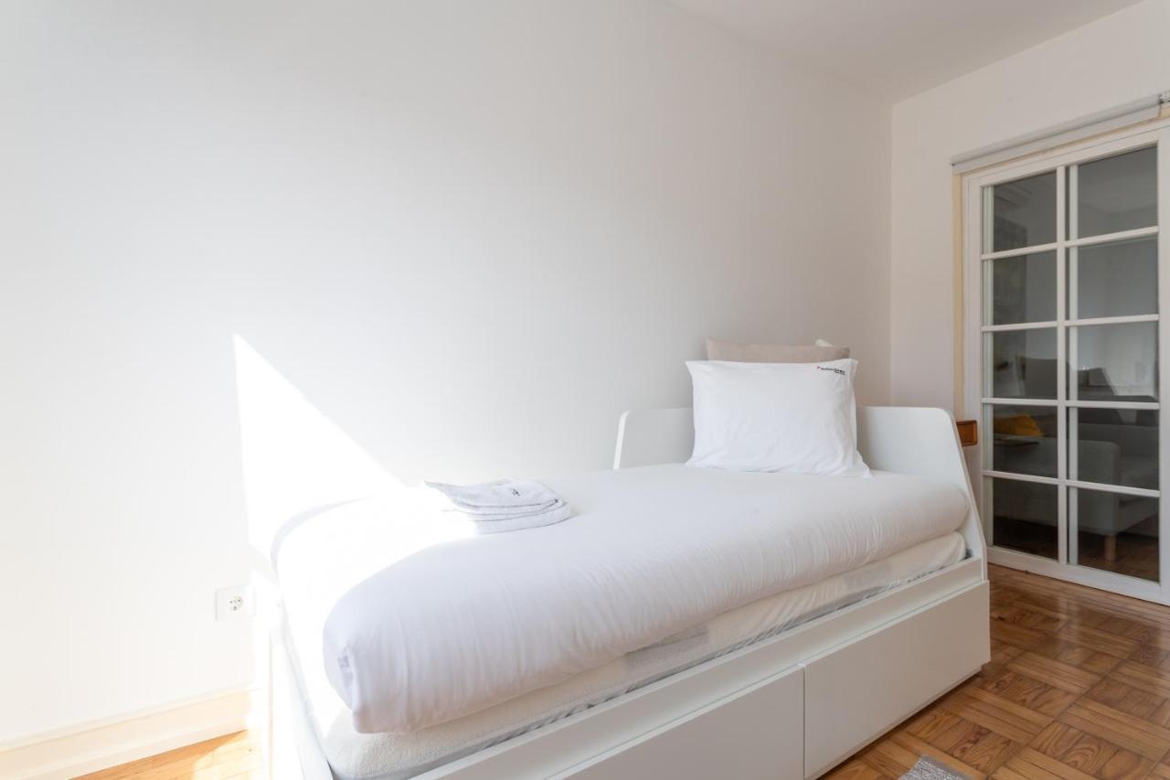 Flh Downtown Central Flat With Balcony Lisboa المظهر الخارجي الصورة